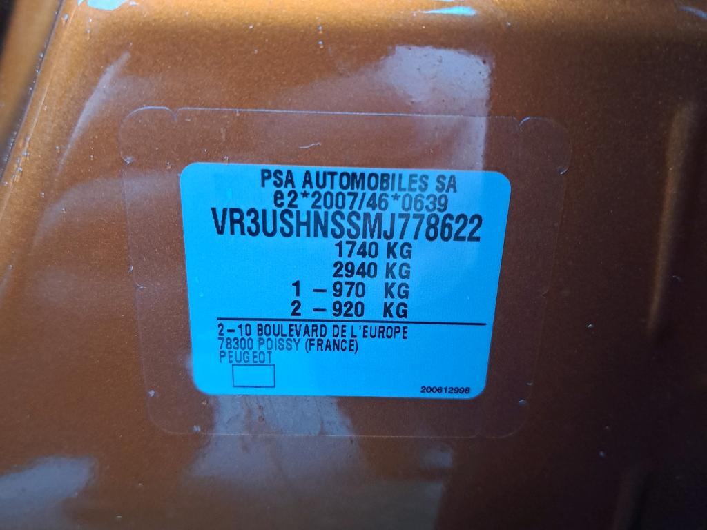 Peugeot 2008 PureTech 130 S&S EAT8 Allure Pack 2021