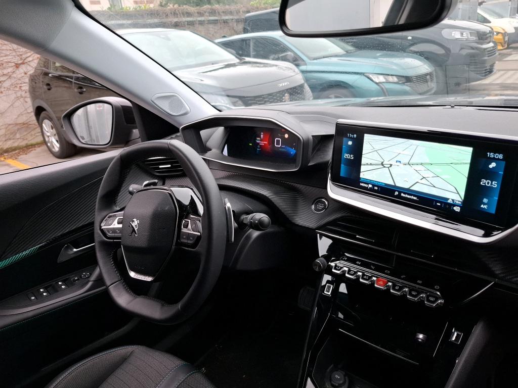 Peugeot 2008 BlueHDi 130 S&S EAT8 Allure Pack 2022