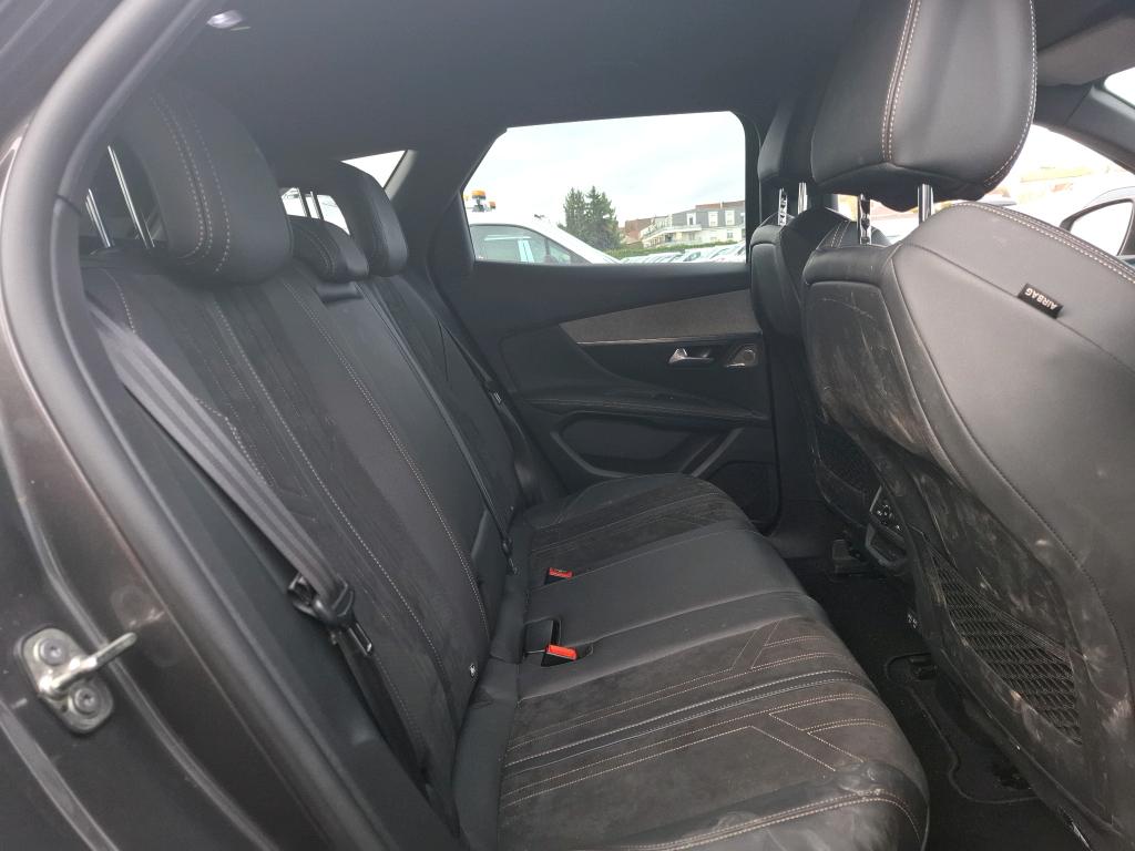 Peugeot 3008 BlueHDi 130ch S&S EAT8 GT Pack 2021