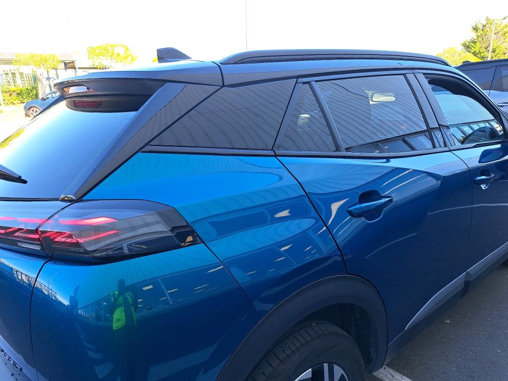 Peugeot 2008 Hybrid 145 ch e-DCS6 GT 2025