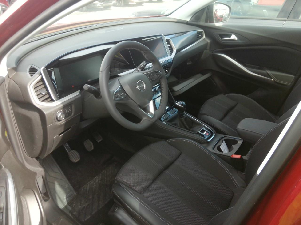 Foto Opel Grandland 5