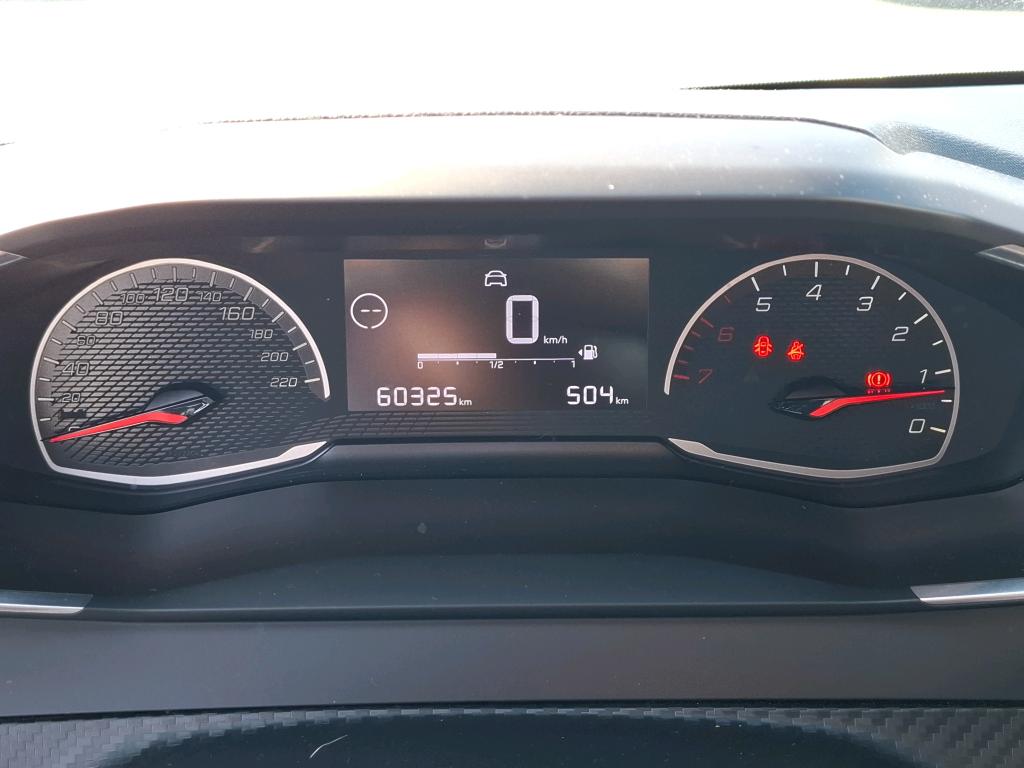 Peugeot 208 BLUEHDI 100 S&S BVM6 PREMIUM PACK 2021