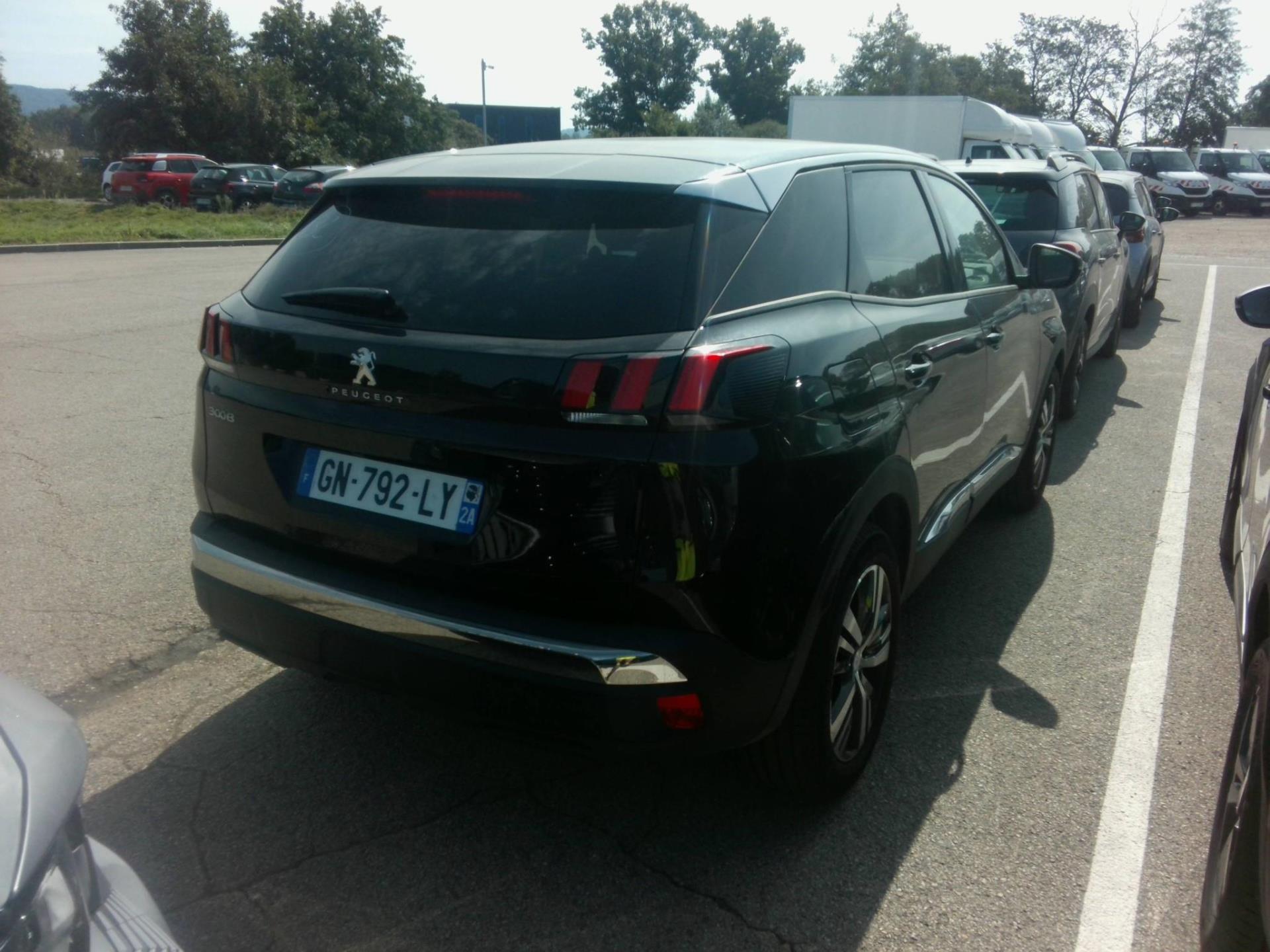 Peugeot 3008 PureTech 130ch S&S BVM6 Allure Pack 2023