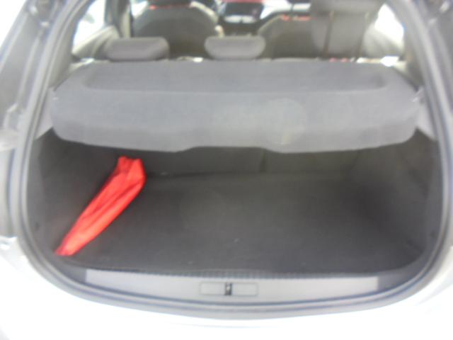 Foto Opel Corsa 12