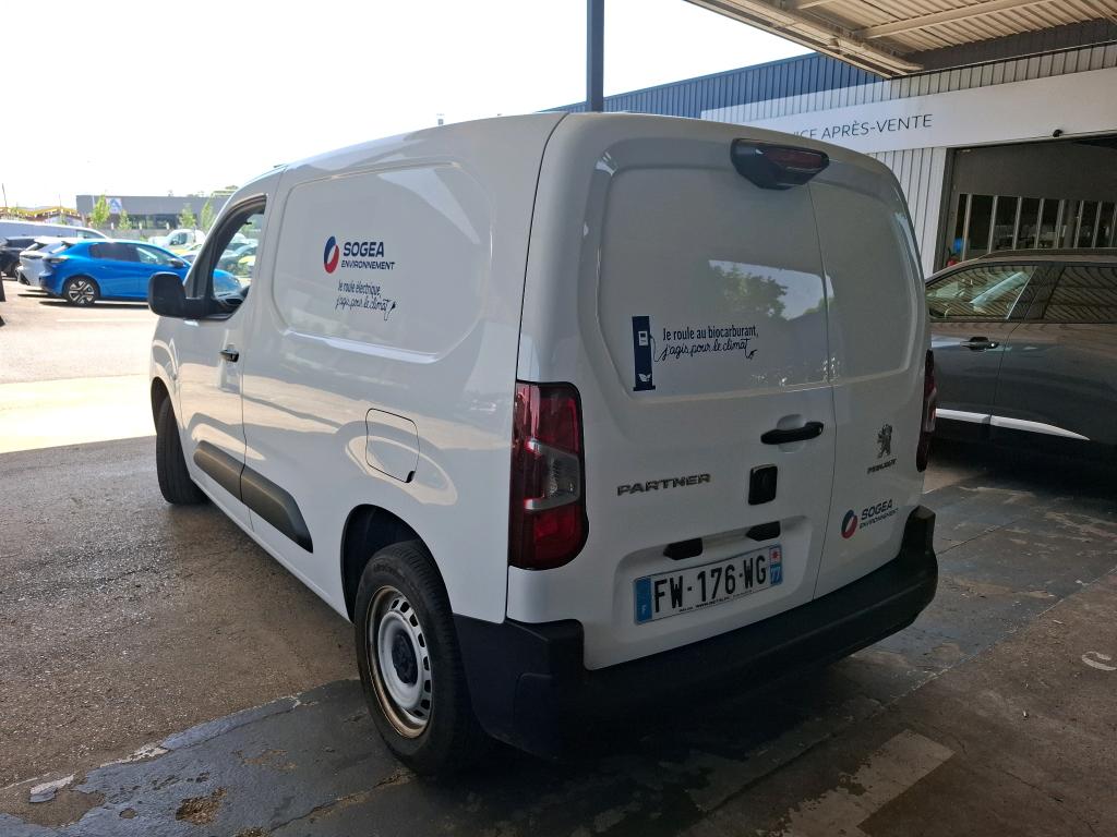 Peugeot PARTNER FOURGON STANDARD 650 KG BLUEHDI 100 S&S BVM5 ASPHALT 2021