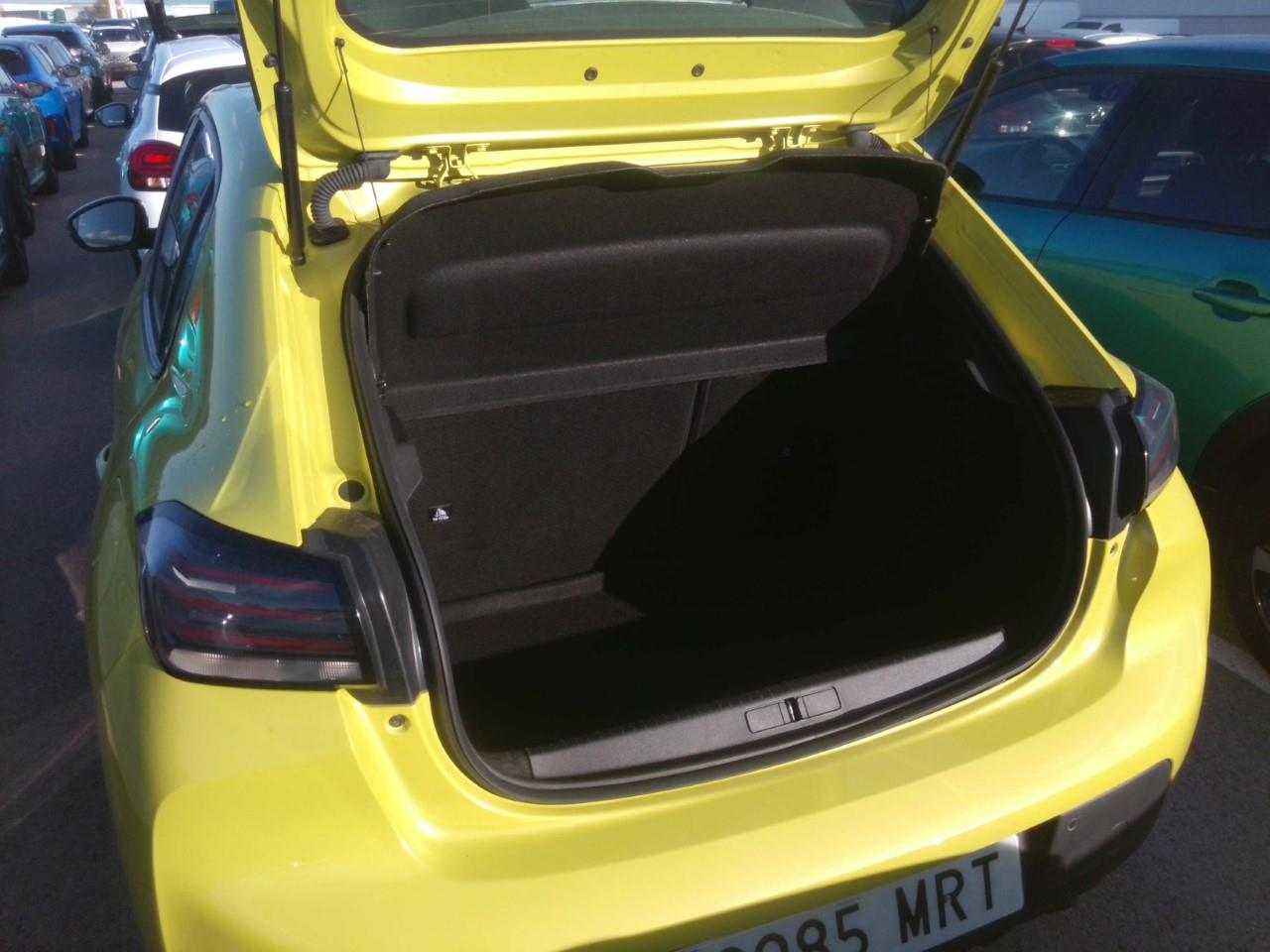 Foto Peugeot 208 8