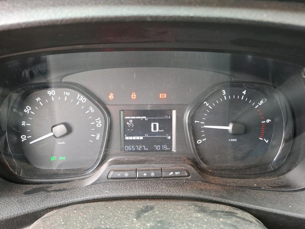 Peugeot EXPERT FGN TOLE STANDARD 2.0  BLUEHDI 120 S&S BVM6 PREMIUM 2018