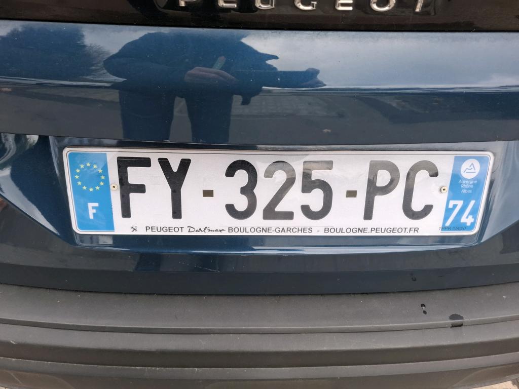 Peugeot 3008 BlueHDi 130ch S&S EAT8 Active Business 2021