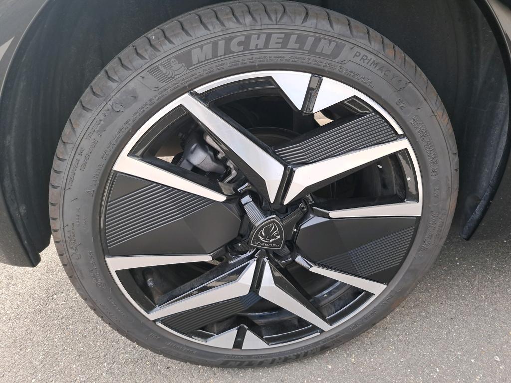 Peugeot 208 Hybrid 145 ch e-DCS6 GT 2025