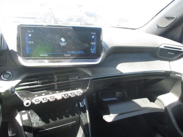 Foto Peugeot 2008 9