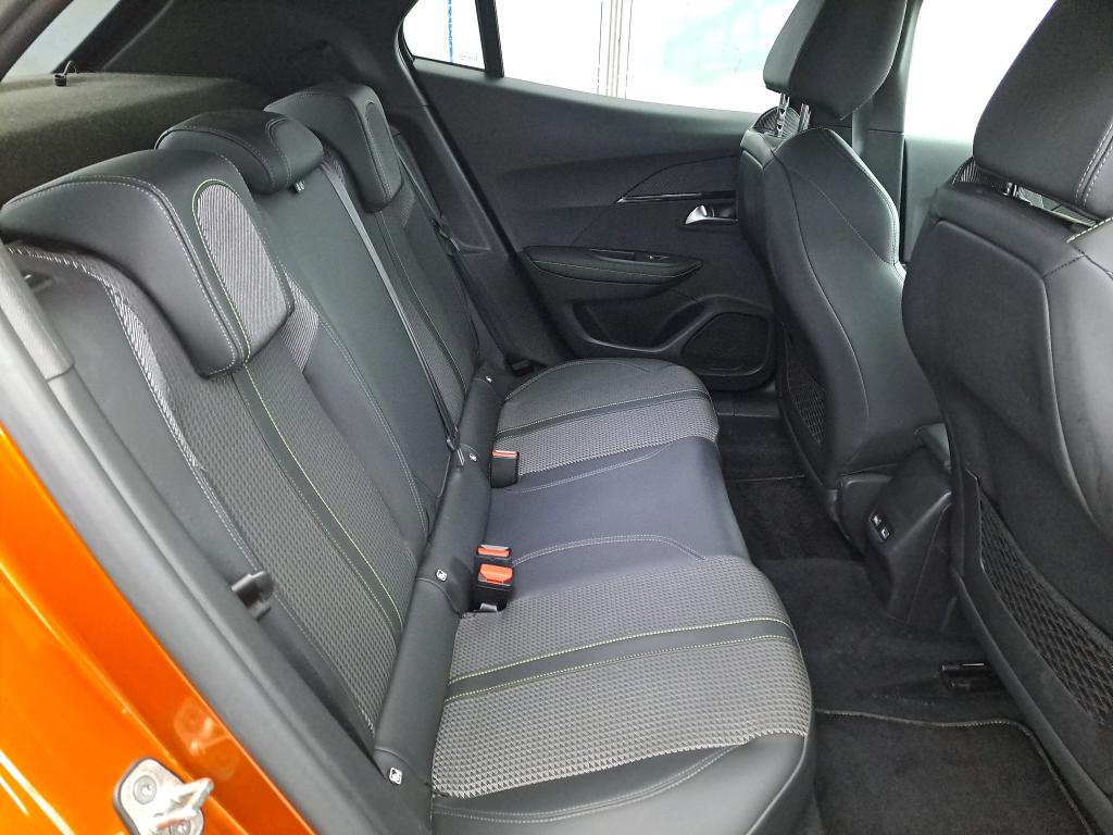 Peugeot 2008 Electrique 136 ch GT 2021