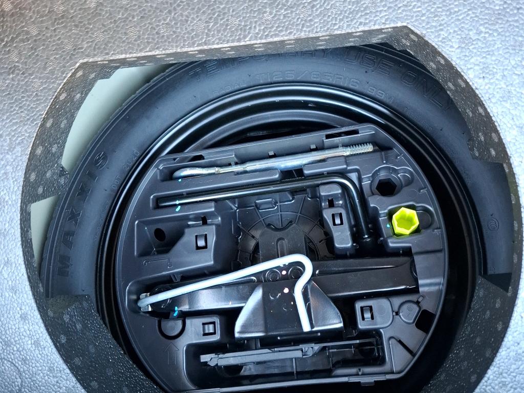 DS DS3 Crossback PureTech 130 EAT8 Performance Line+ 2022