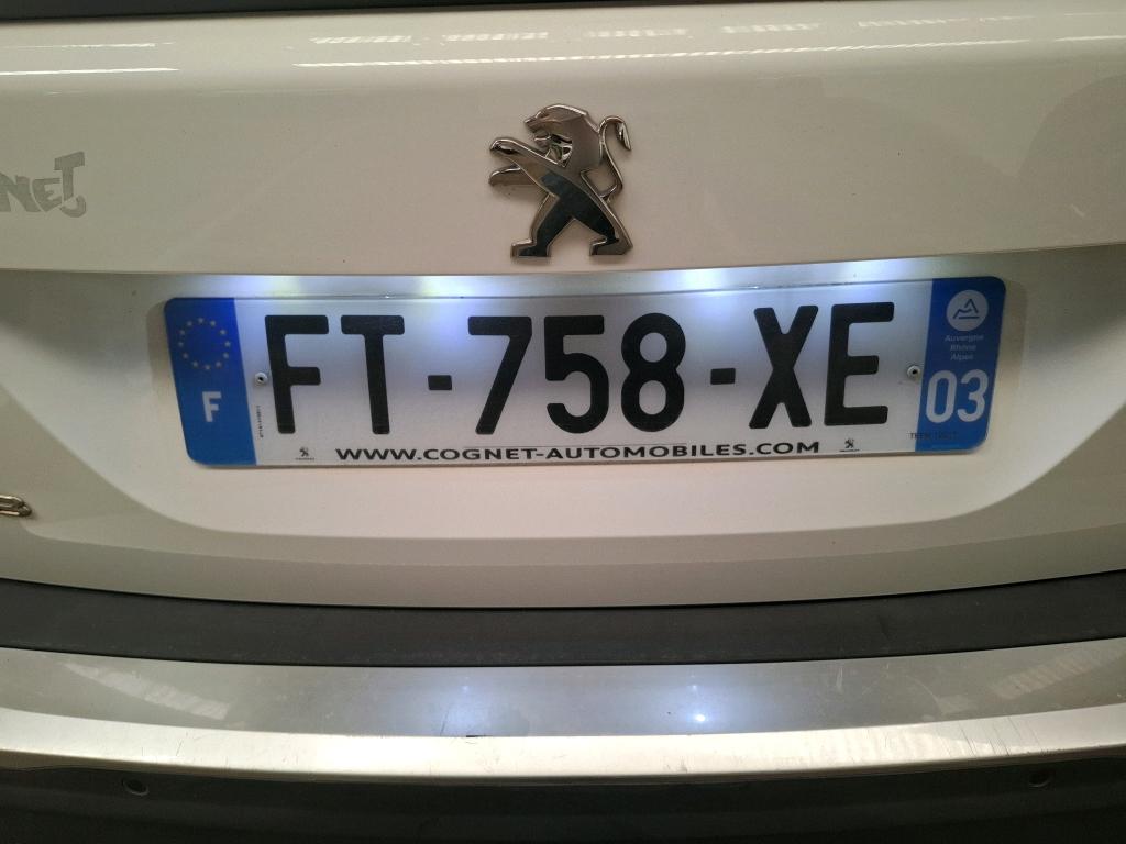 Peugeot 2008 BlueHDi 100 S&S BVM6 Active Business 2020