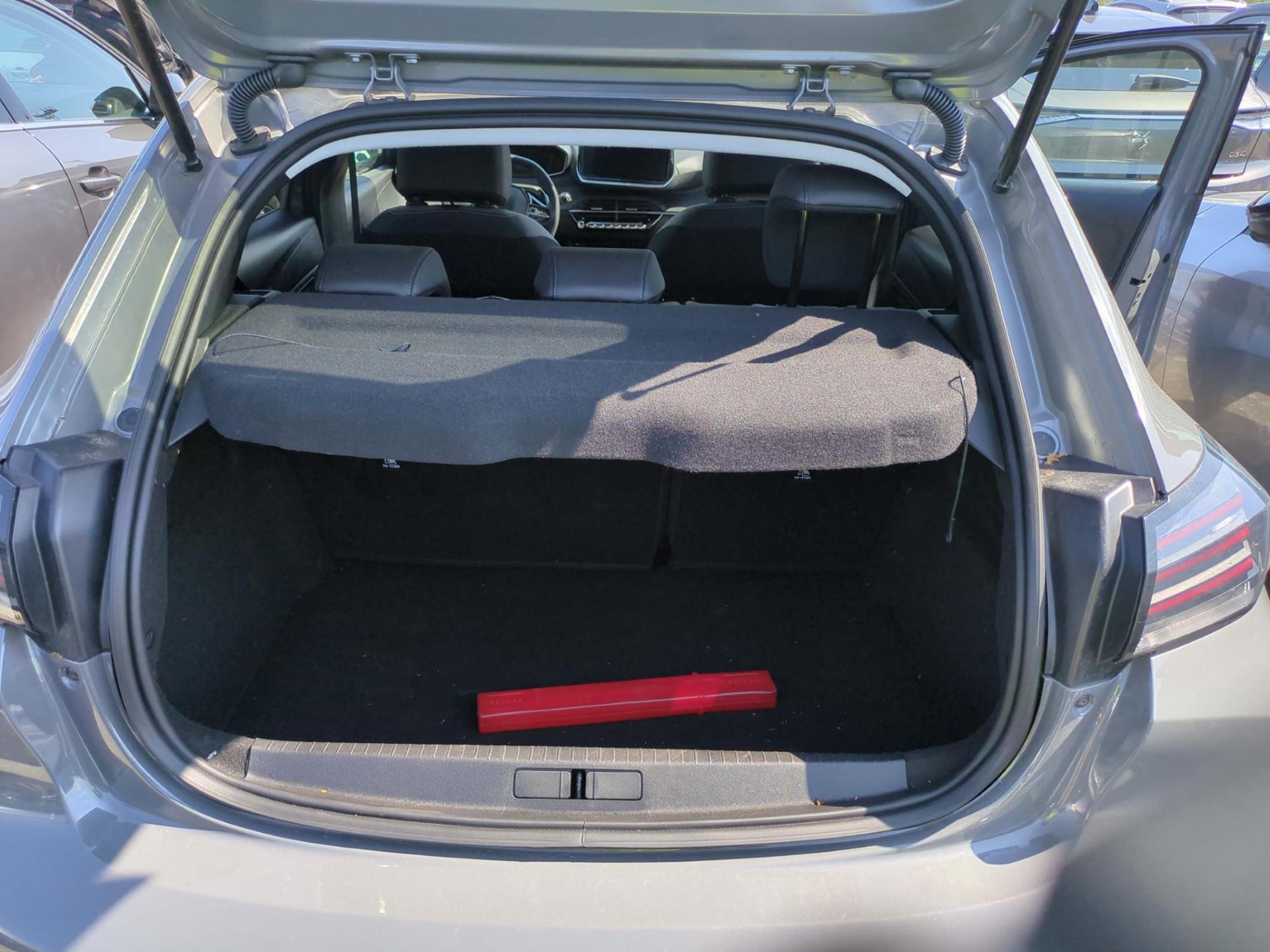Peugeot 208 Hybrid 100 e-DCS6 Allure 2024
