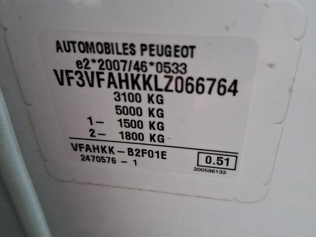 Peugeot EXPERT FGN TOLE LONG 2.0 BLUEHDI 120 S&S BVM6 PREMIUM 2020