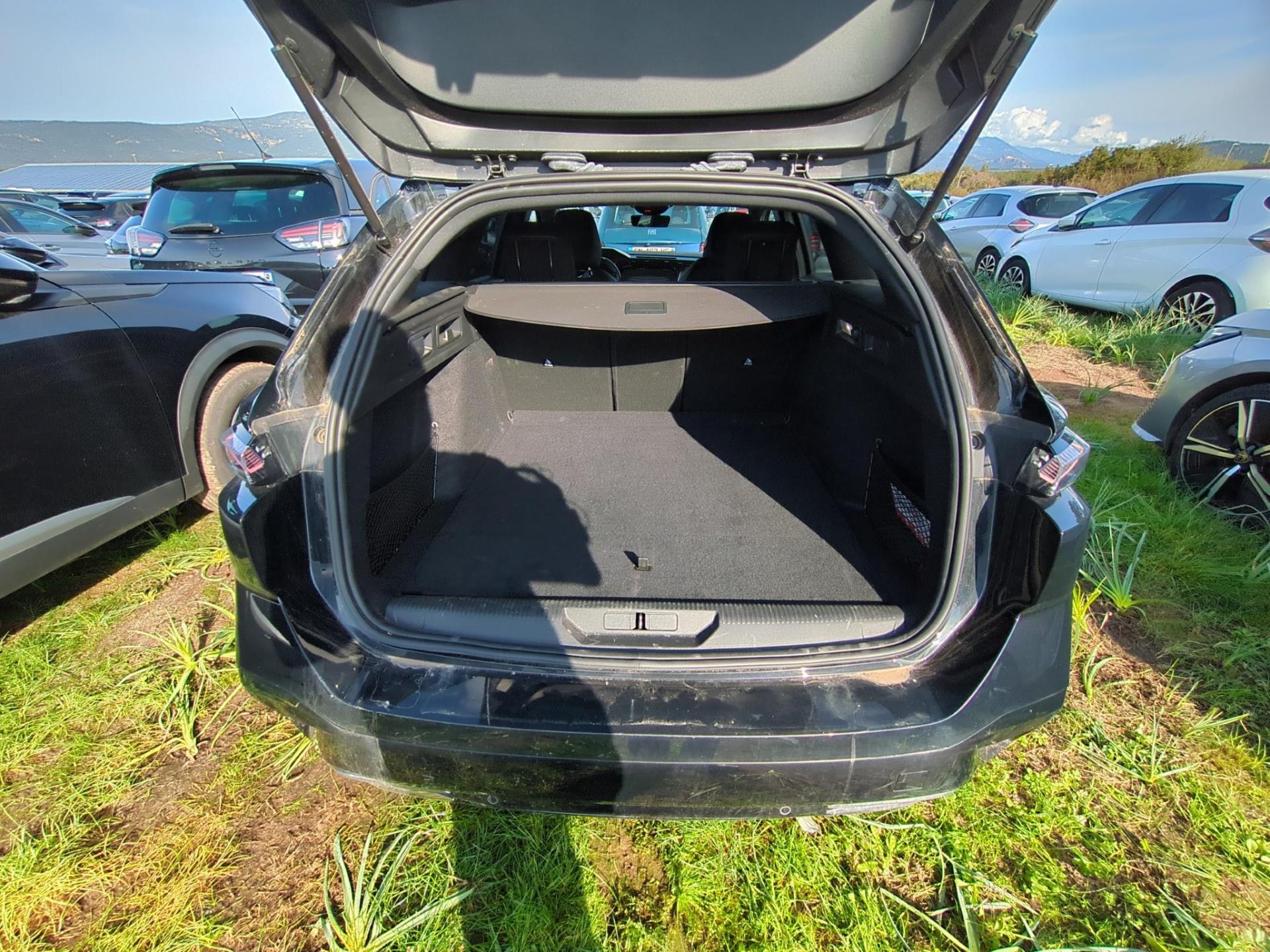 Peugeot 308 SW PHEV 225 e-EAT8 GT 2023