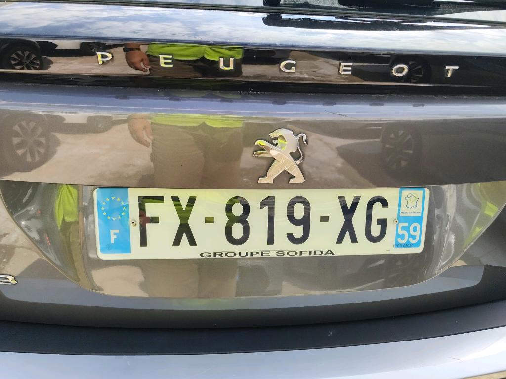 Peugeot 2008 BlueHDi 110 S&S BVM6 Active Business 2021