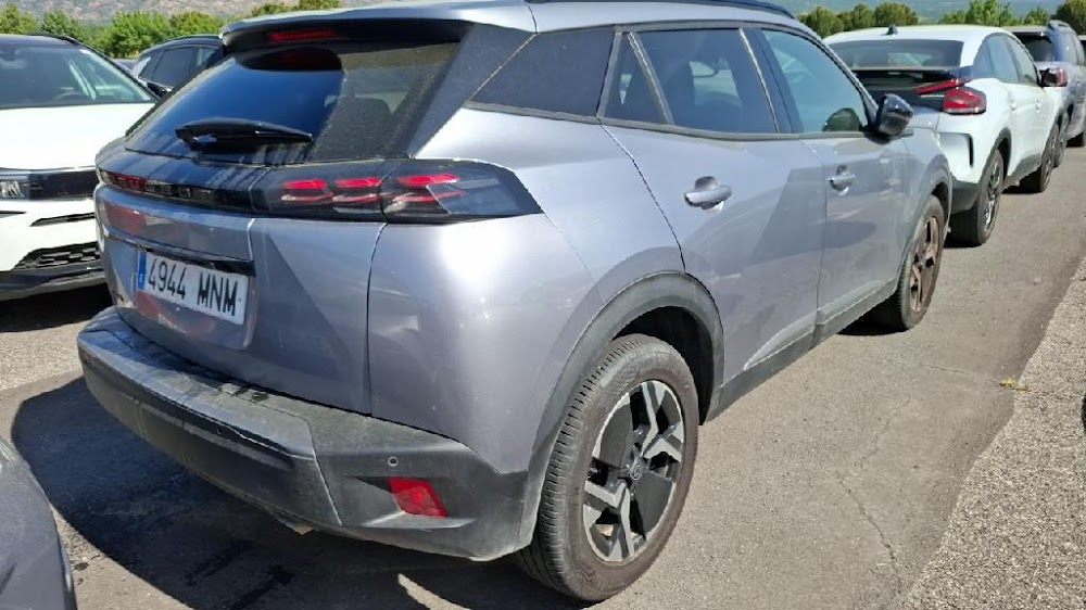 Foto Peugeot 2008 9