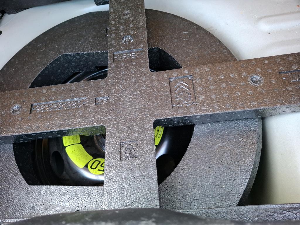 Citroen C3 PureTech 110 S&S EAT6 Shine Business 2021