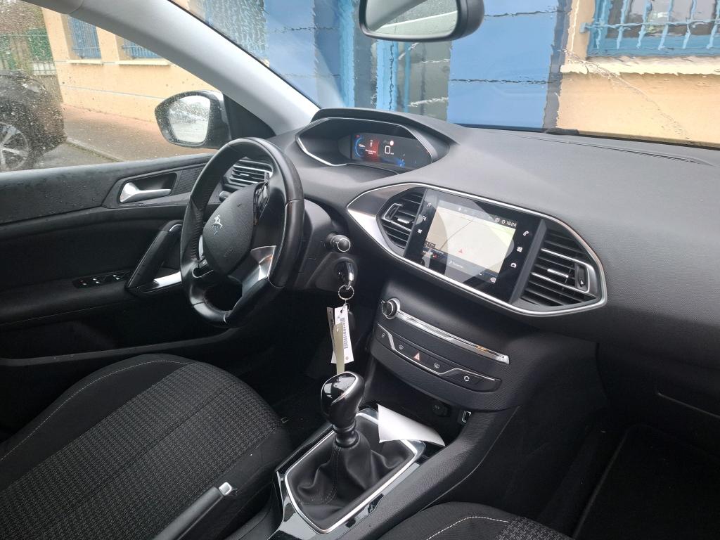 Peugeot 308 BlueHDi 100ch S&S BVM6 Active Business 2020