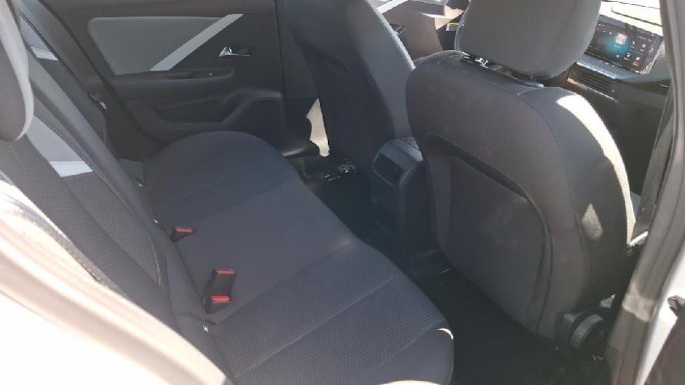 Foto Opel Astra 15