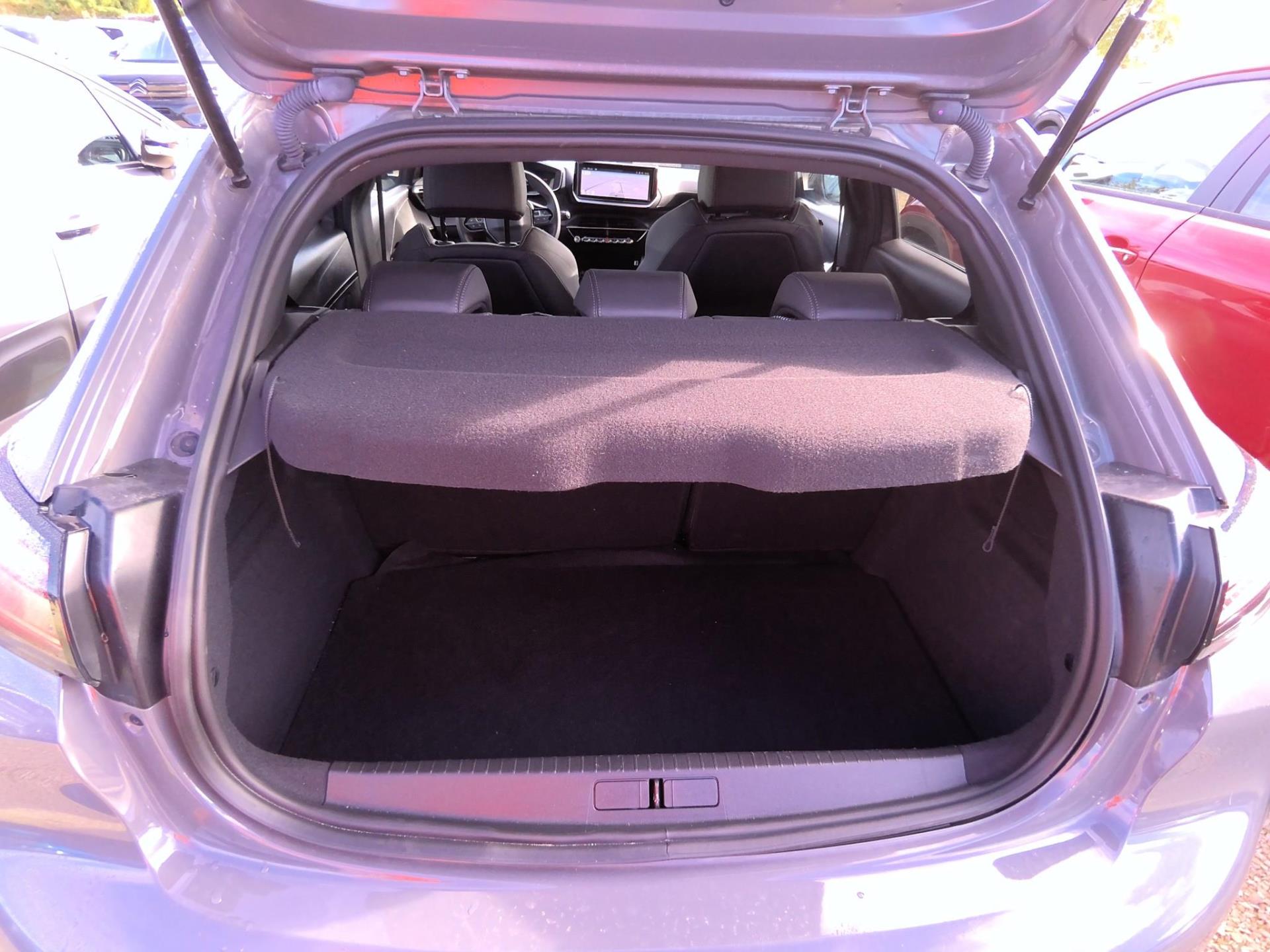 Peugeot 208 Hybrid 145 ch e-DCS6 GT 2026