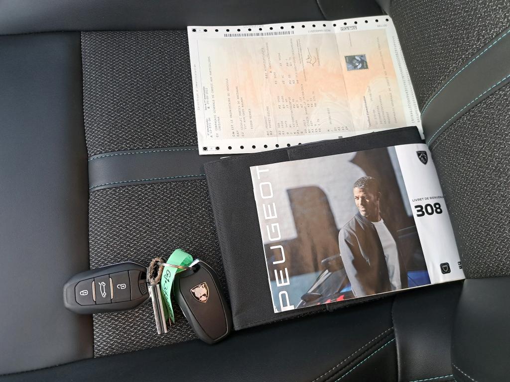 Peugeot 308 SW BlueHDi 130ch S&S EAT8 Allure Pack 2022