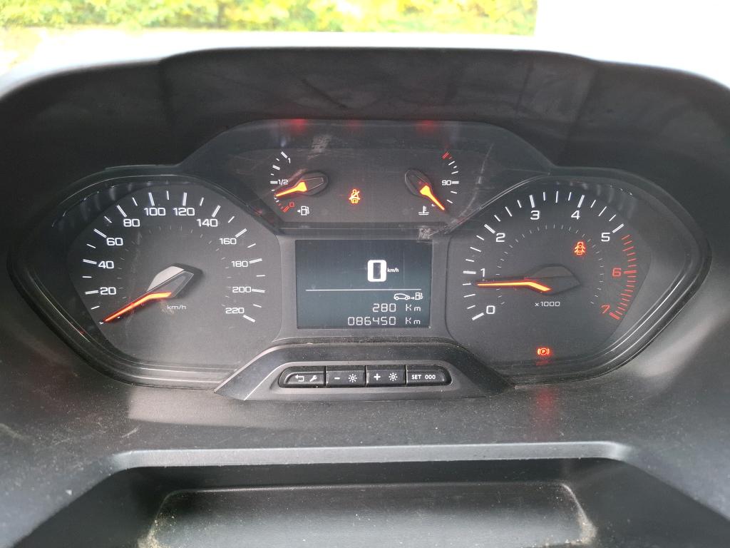 Peugeot PARTNER FOURGON STANDARD 650 KG BLUEHDI 100 S&S BVM5 PREMIUM 2020