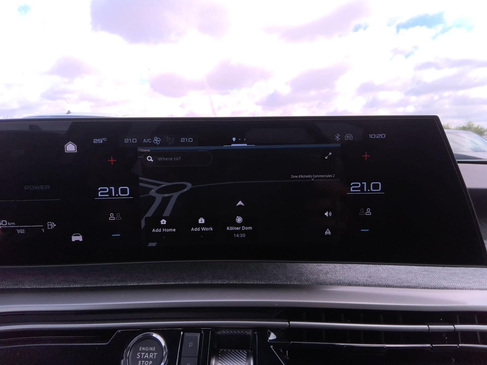 Peugeot 3008 Hybrid 136 e-DCS6 Allure 2025
