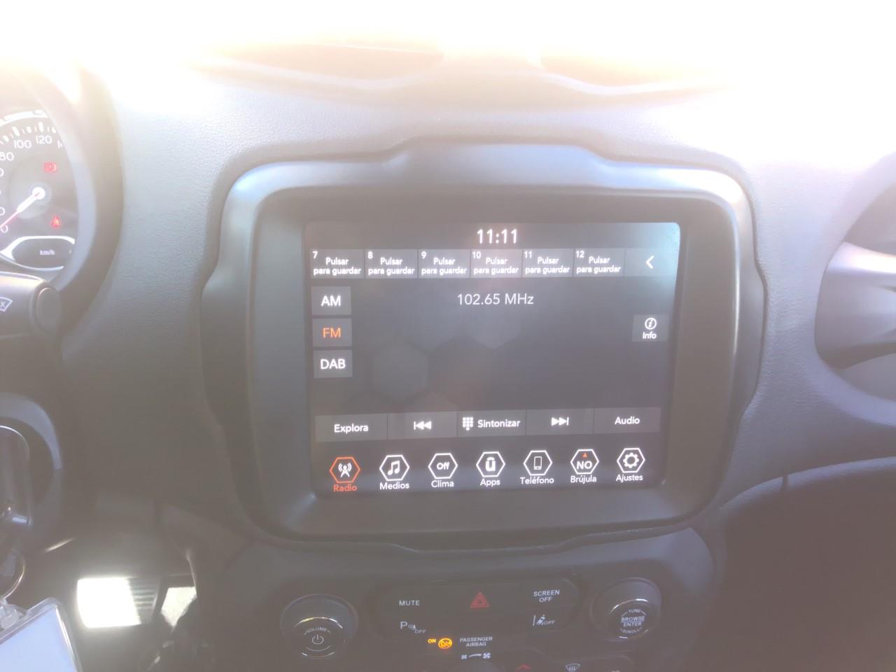 Foto Jeep Renegade 10