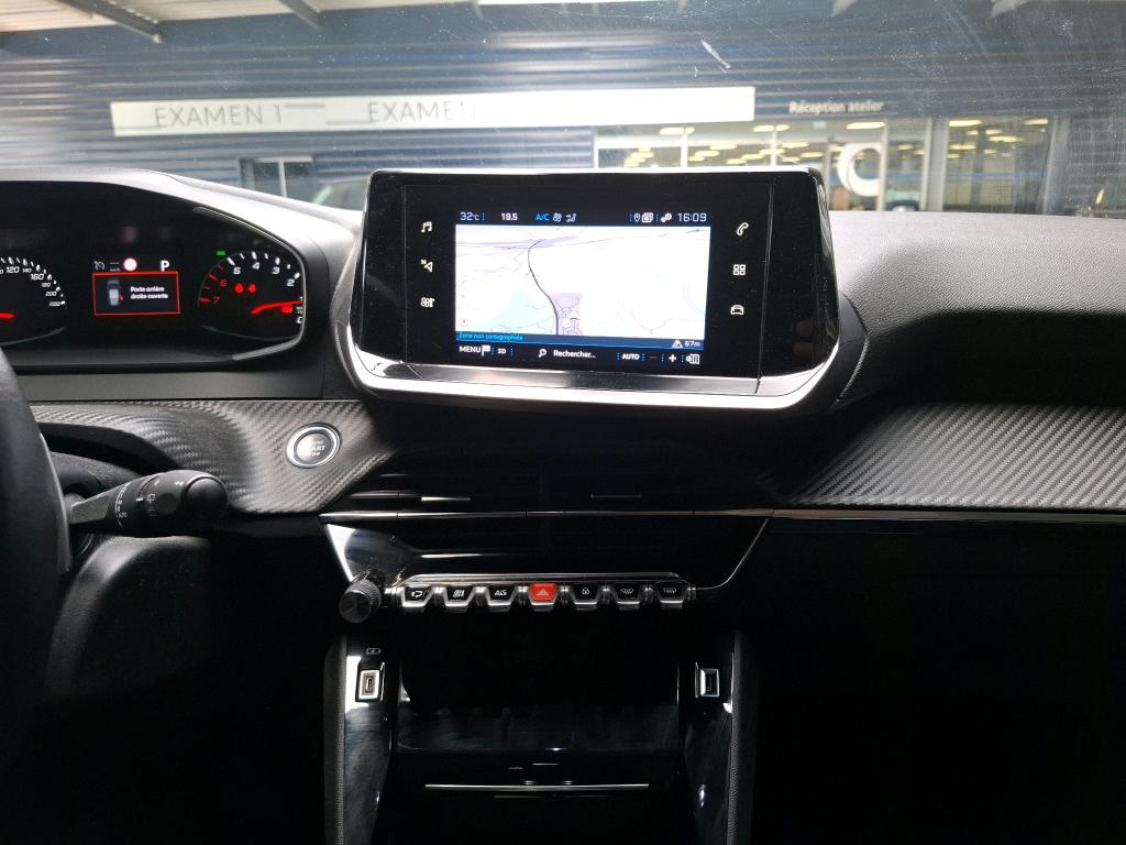 Peugeot 2008 BlueHDi 130 S&S EAT8 Allure 2021