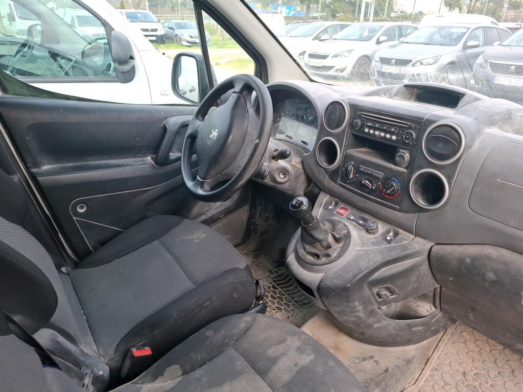 Peugeot PARTNER FOURGON STANDARD 1.6 BLUEHDI 100 BVM5 PREMIUM 2017