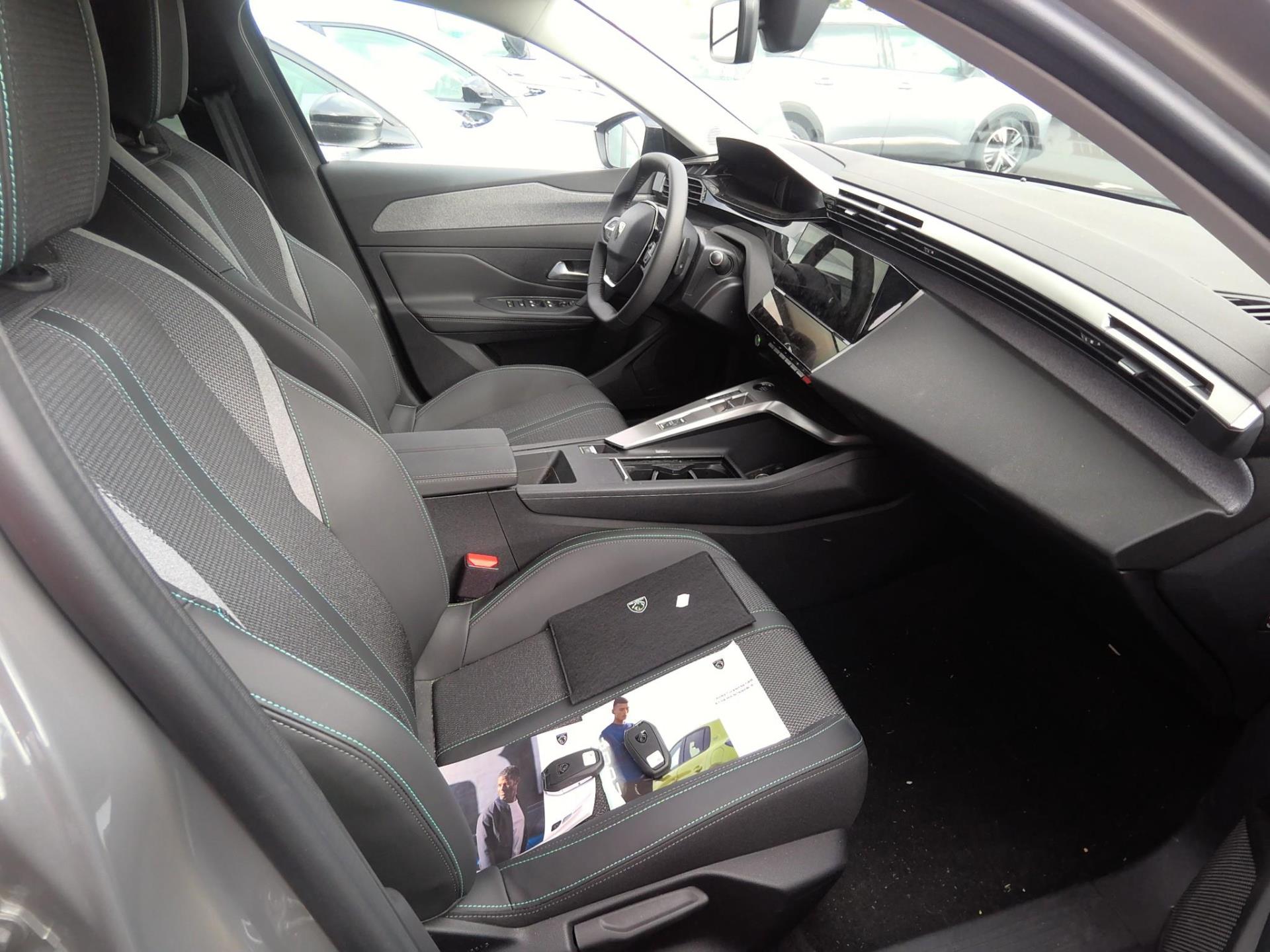 Peugeot 308 BlueHDi 130ch S&S EAT8 Allure 2025