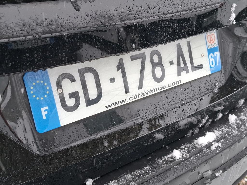 Peugeot 3008 BlueHDi 130ch S&S EAT8 Active Pack 2021