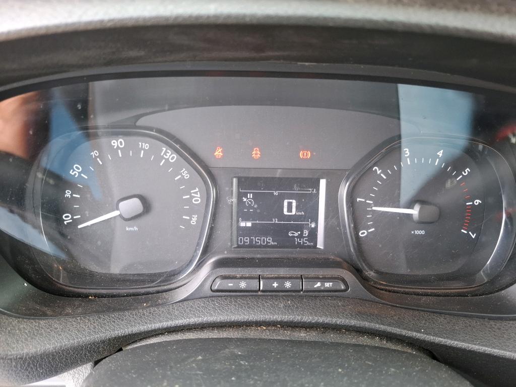 Peugeot EXPERT FGN TOLE STANDARD 2.0  BLUEHDI 120 S&S BVM6 PREMIUM 2019