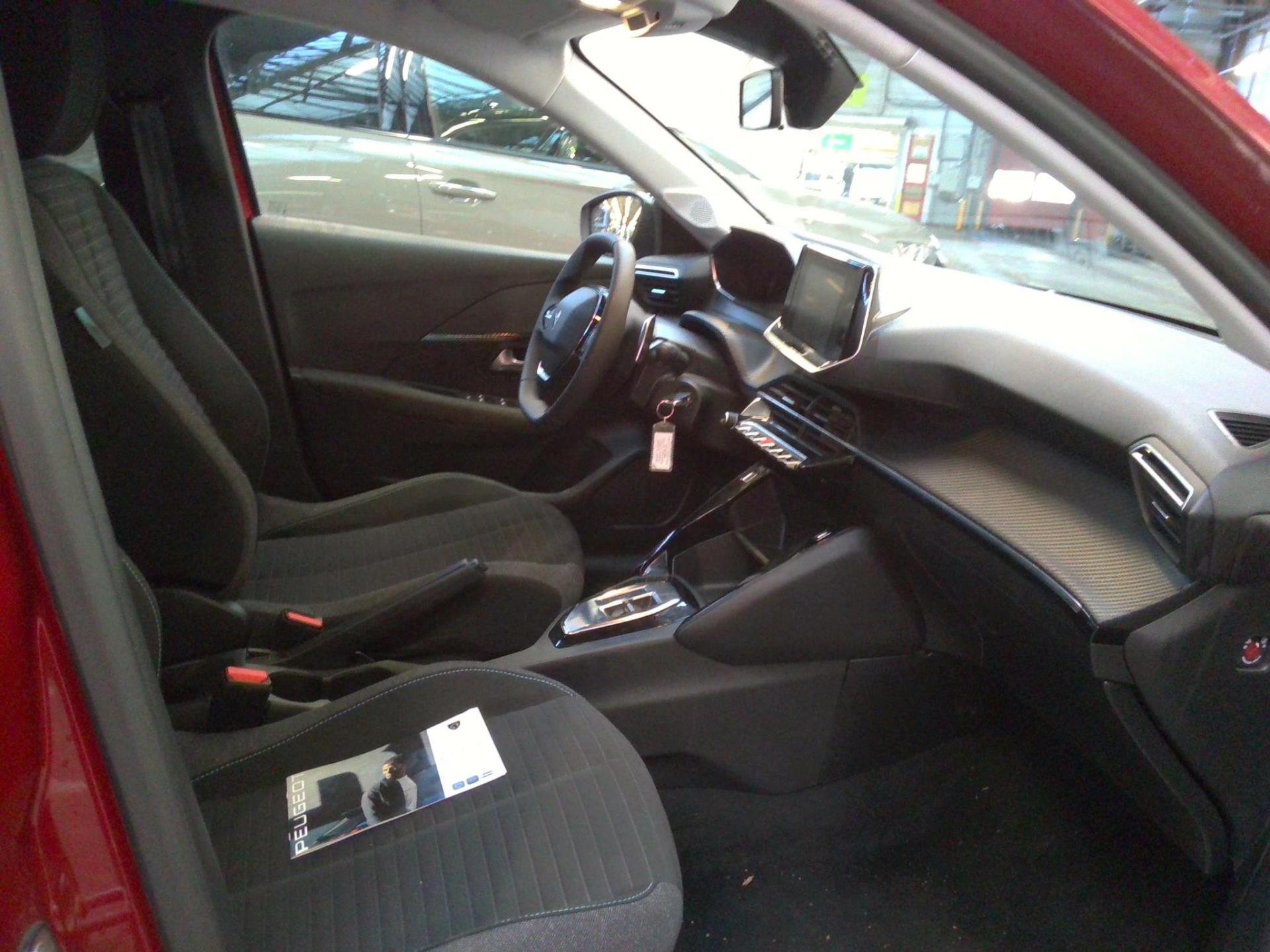 Peugeot 208 PureTech 100 S&S EAT8 Style 2023