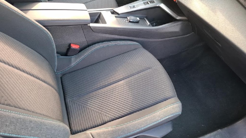 Foto Mitsubishi 308 16