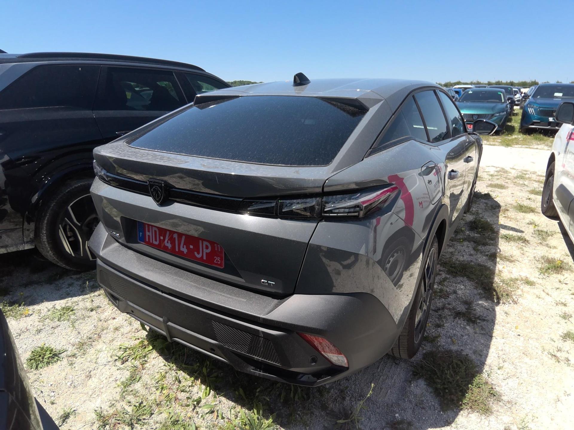 Peugeot 408 Hybrid 145 e-DCS6 GT 2025