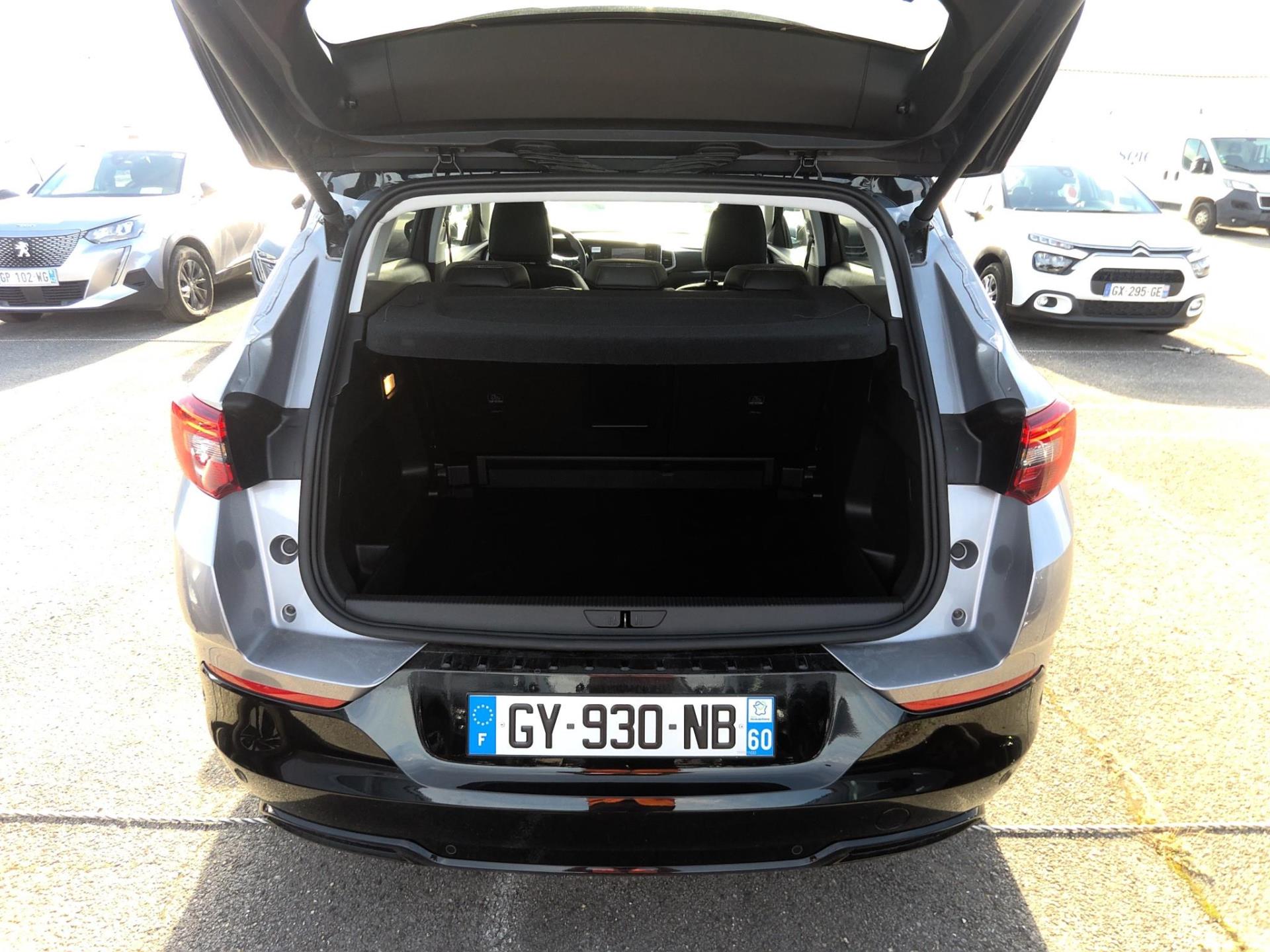 Opel Grandland 1.2 Turbo Hybrid 136 ch e-DCT6 GS 2024