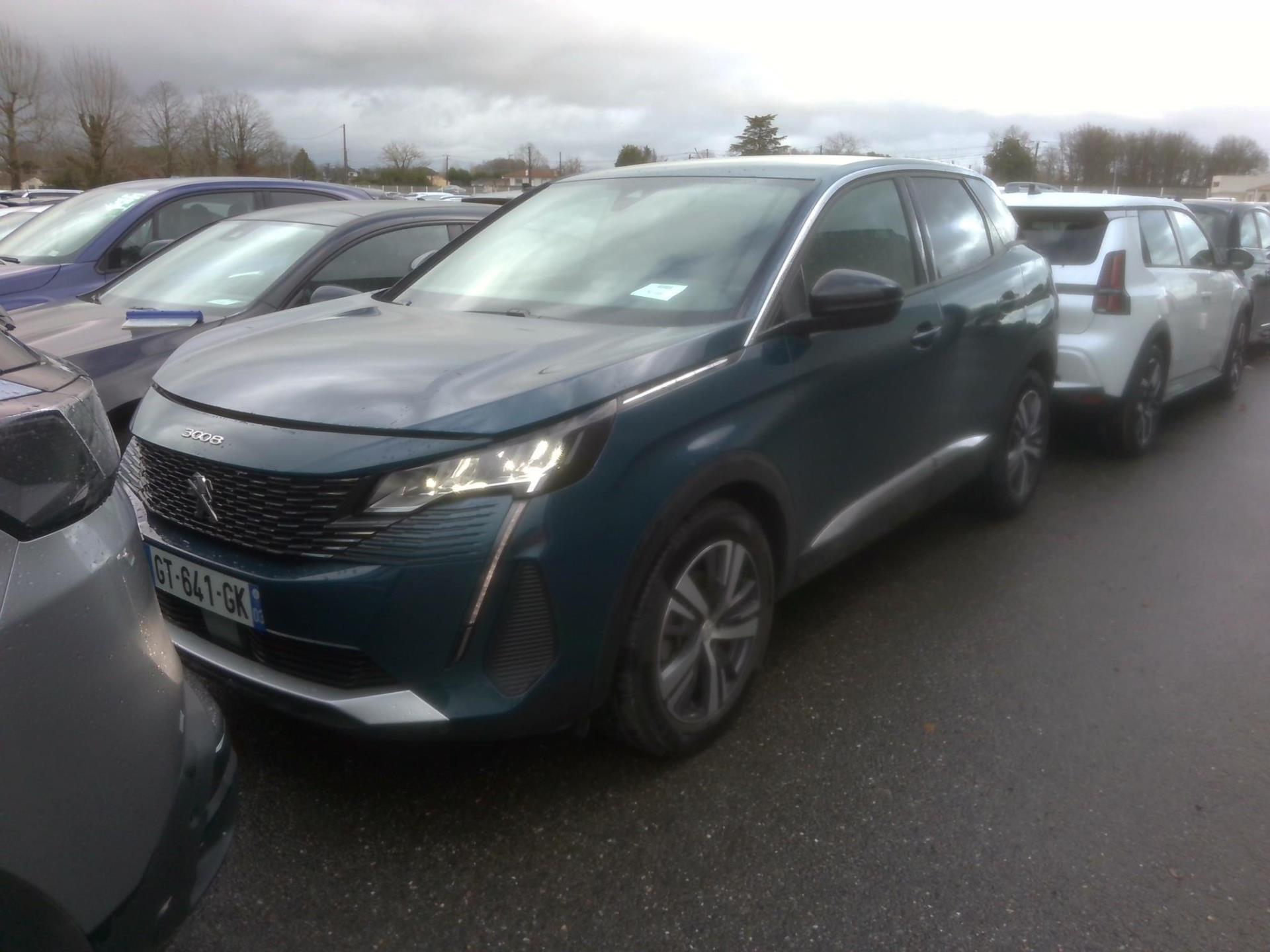 NV 3008 SUV