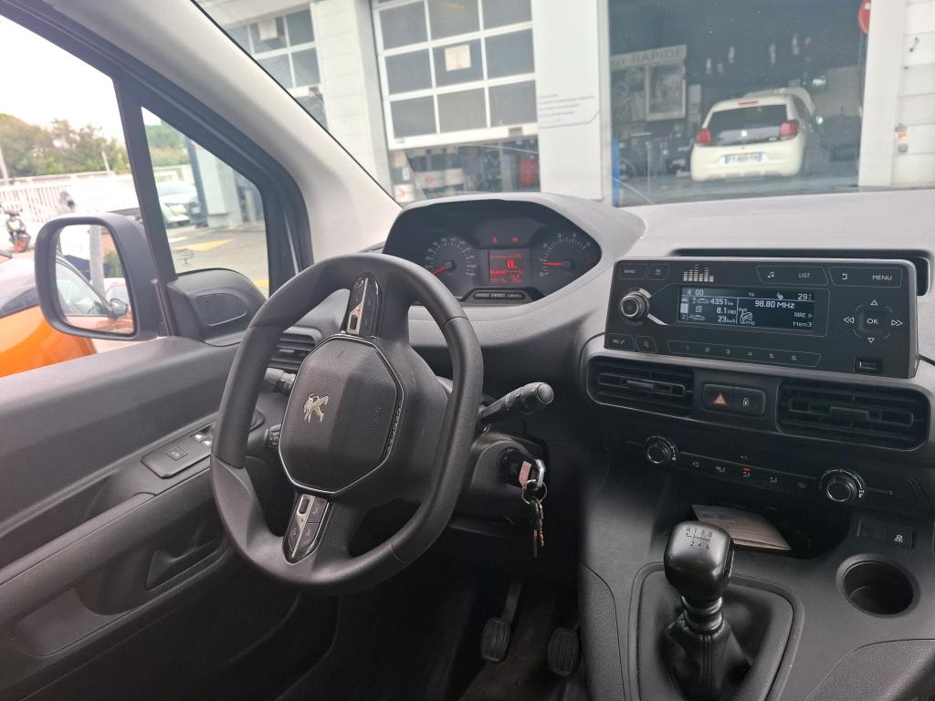 Peugeot PARTNER CA BLUEHDI 130 S&S BVM6  2020