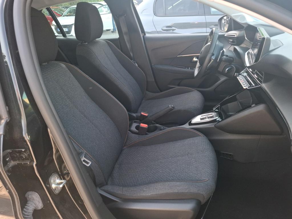 Peugeot 208 Hybrid 110 ch e-DCS6 Style 2025