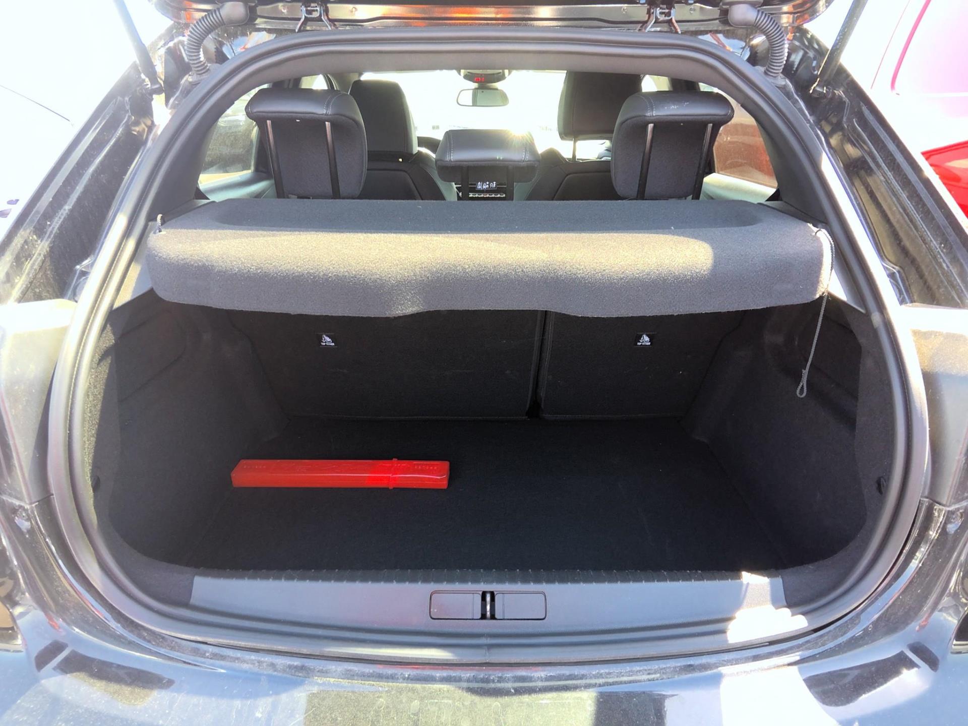 Peugeot 208 Hybrid 136 e-DCS6 GT 2024