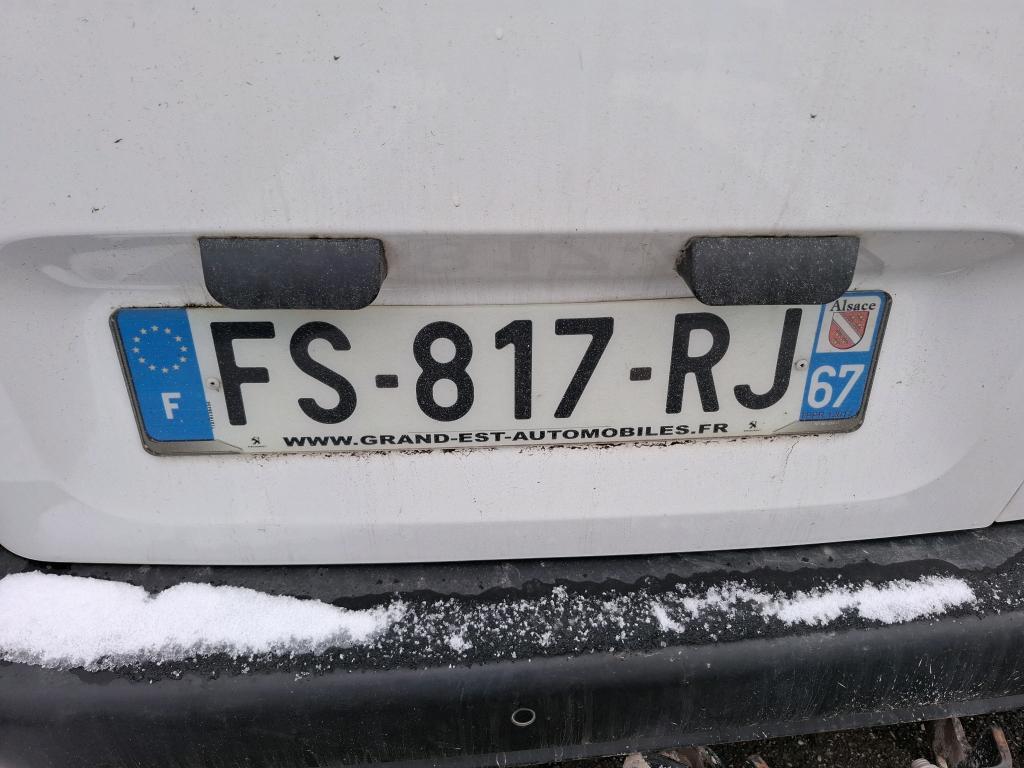 Peugeot PARTNER FOURGON STANDARD 650 KG BLUEHDI 100 S&S BVM5 PREMIUM 2020