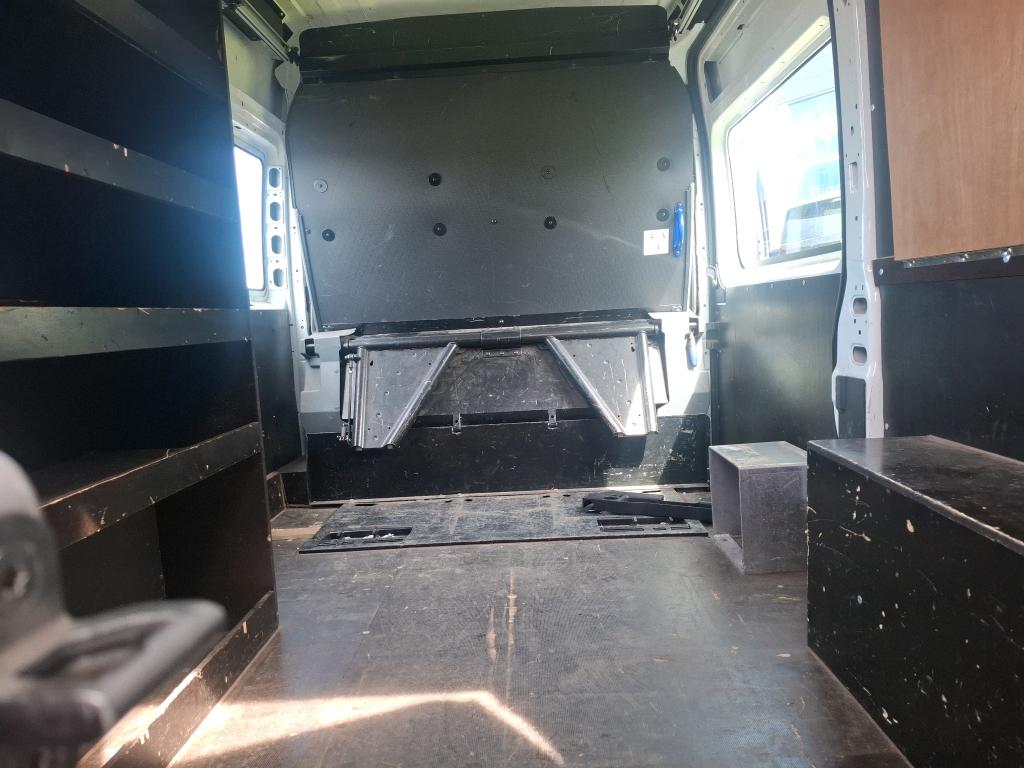 Peugeot BOXER TOLE 333 L2H2 BLUEHDI 120 S&S PREMIUM 2021