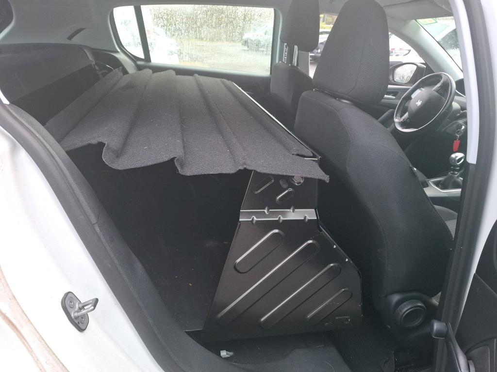 Peugeot 308 AFFAIRE BLUEHDI 100 S&S BVM6 PREMIUM 2018