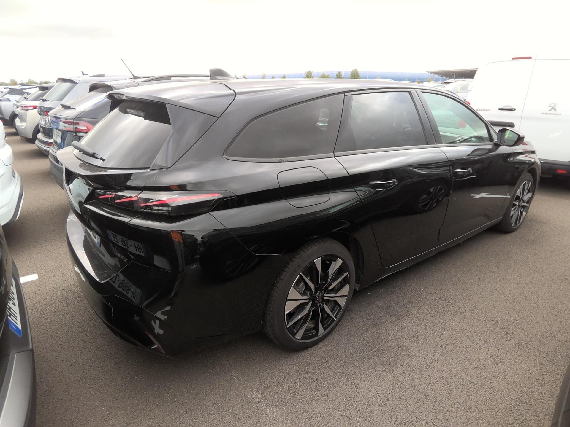 Peugeot 308 SW Hybrid 145 e-DCS6 Allure 2026