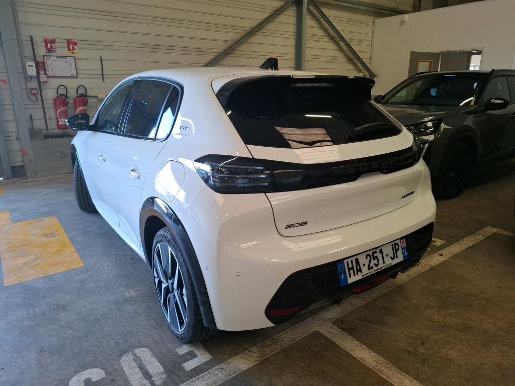 Peugeot 208 Hybrid 136 e-DCS6 GT 2024