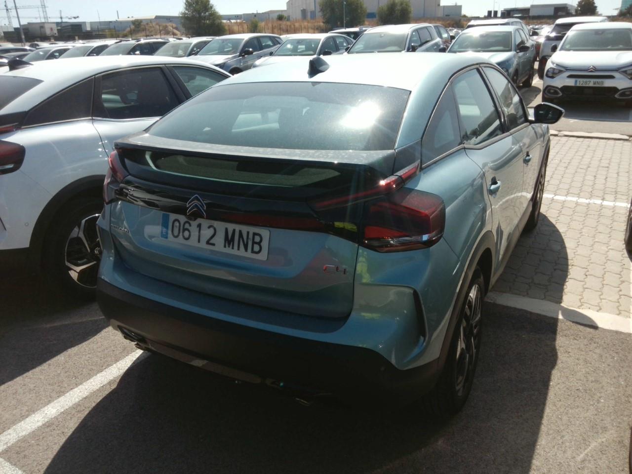 Foto Citroën C4 X 8
