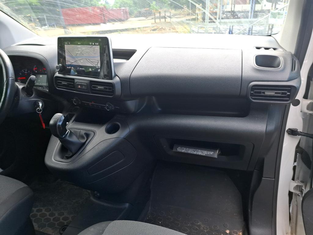 Opel COMBO CARGO 1.5 100 CH S/S L1H1 BVM6 STANDARD PACK CLIM 2021